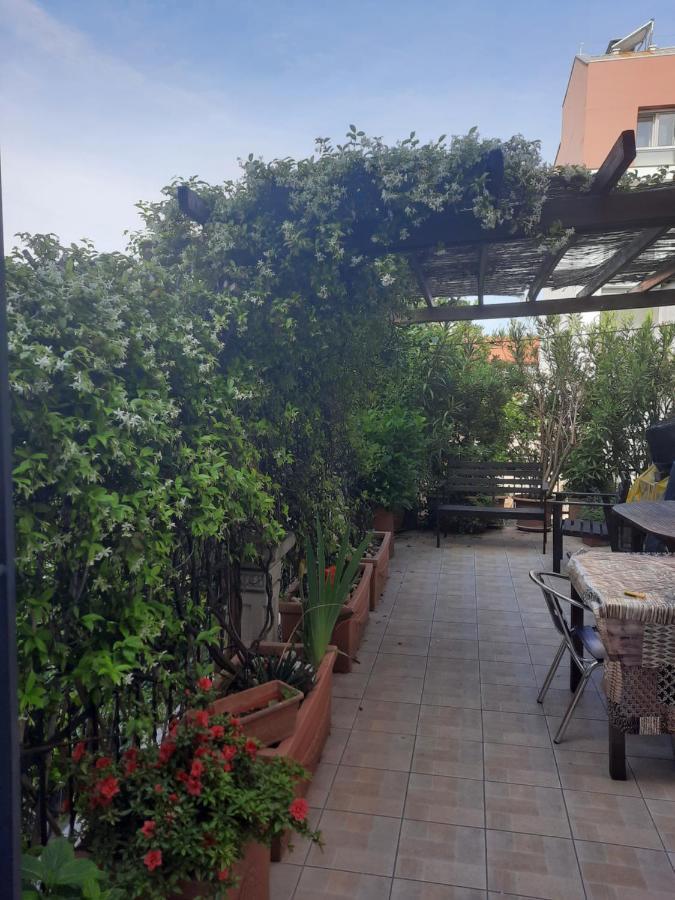 Amazing Flat With Terrace Appartement Milaan Buitenkant foto